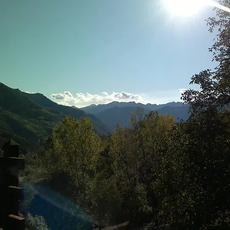 Eco Maison Dominique بيت ضيافة Challand-Saint-Anselme