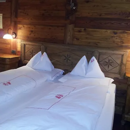 Eco Maison Dominique Gæstehus Challand-Saint-Anselme