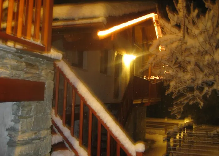 Eco Maison Dominique בית הארחה 3*