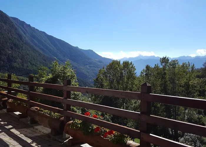 Eco Maison Dominique בית הארחה 3*