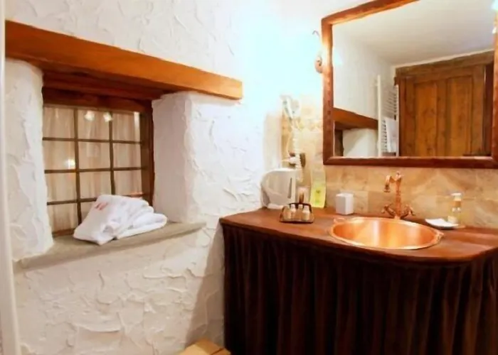 Eco Maison Dominique בית הארחה 3*